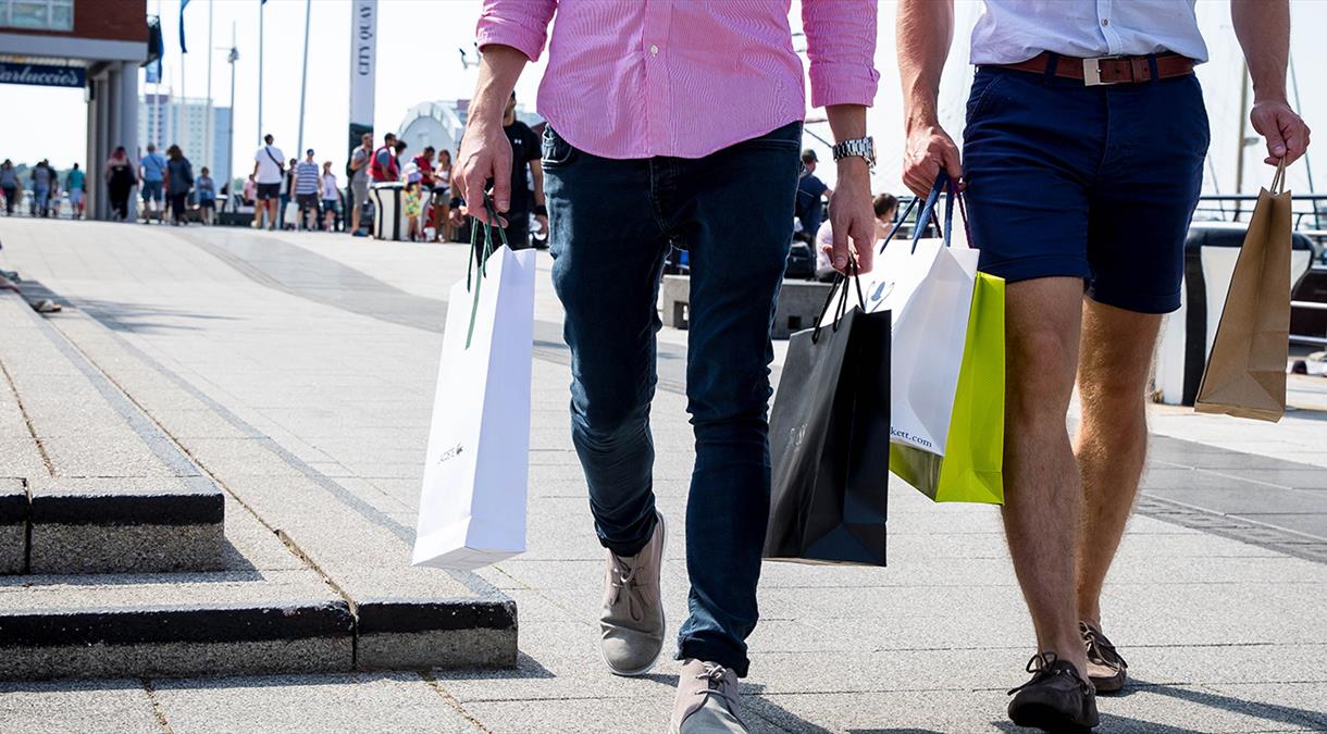 Men-s-Designer-Outlet-Shop-Luxury-Deals Shop Designer Fashion and Hair & Beauty Outlet