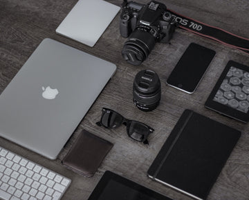 New-In-Accessories-Gadgets Shop Designer Fashion and Hair & Beauty Outlet