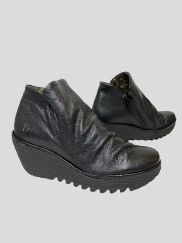 Women’s Zip-Up YIP Ankle Boots BLACK UK 6 / EU 39